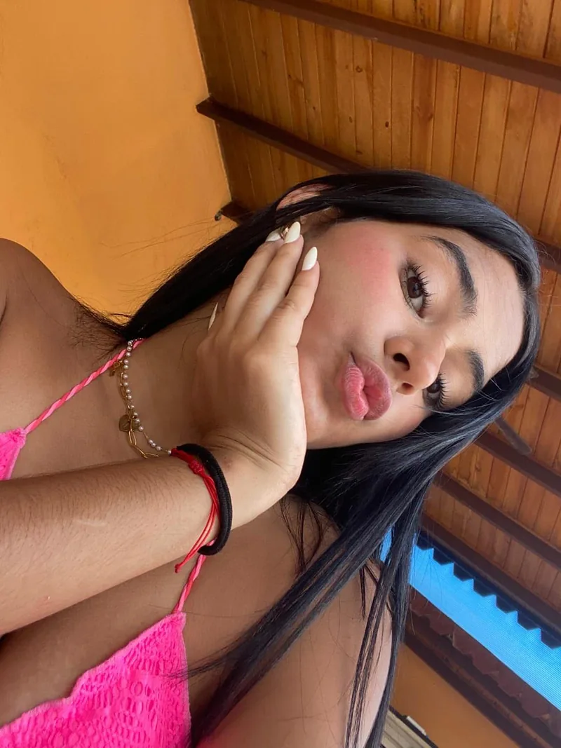 Abbie, a VelaCall member from Venezuela